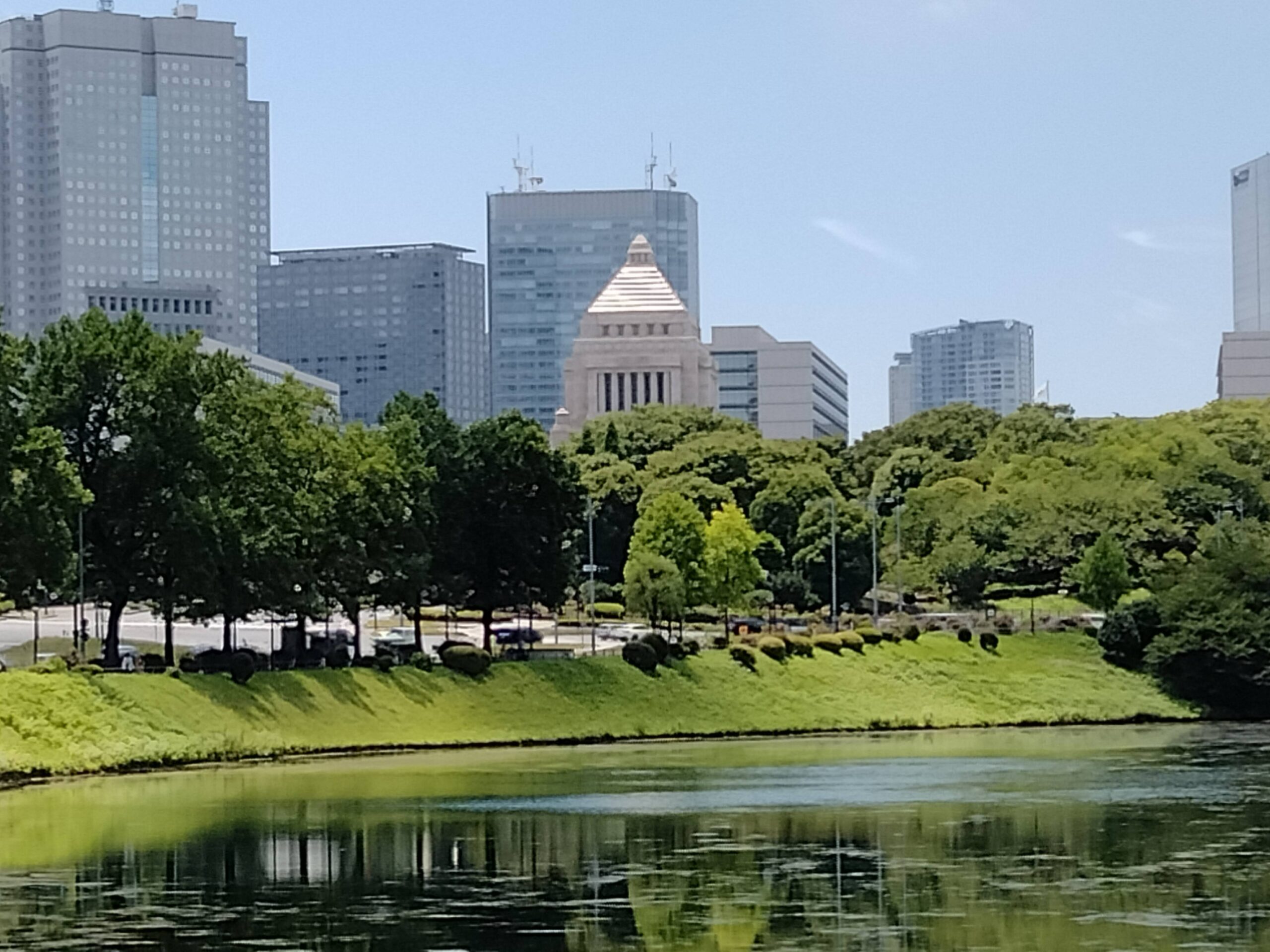 初の女性首相